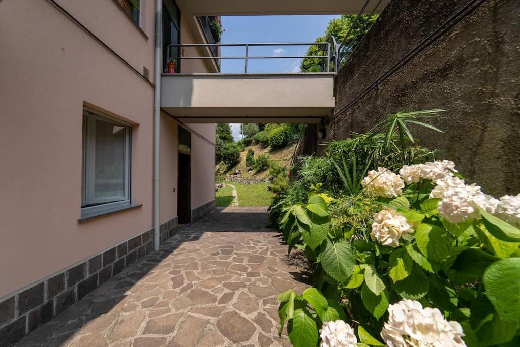 Casa Magnodeno Apartment Lecco Luaran gambar